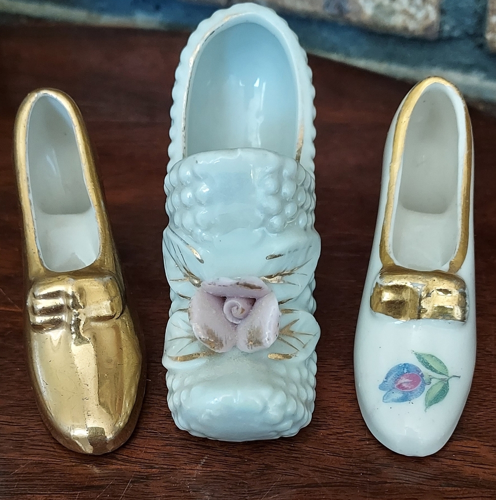 Vintage Miniature Porcelain Shoes Heels Gold Pink Rose Hobnail Blue Flower Lot 3